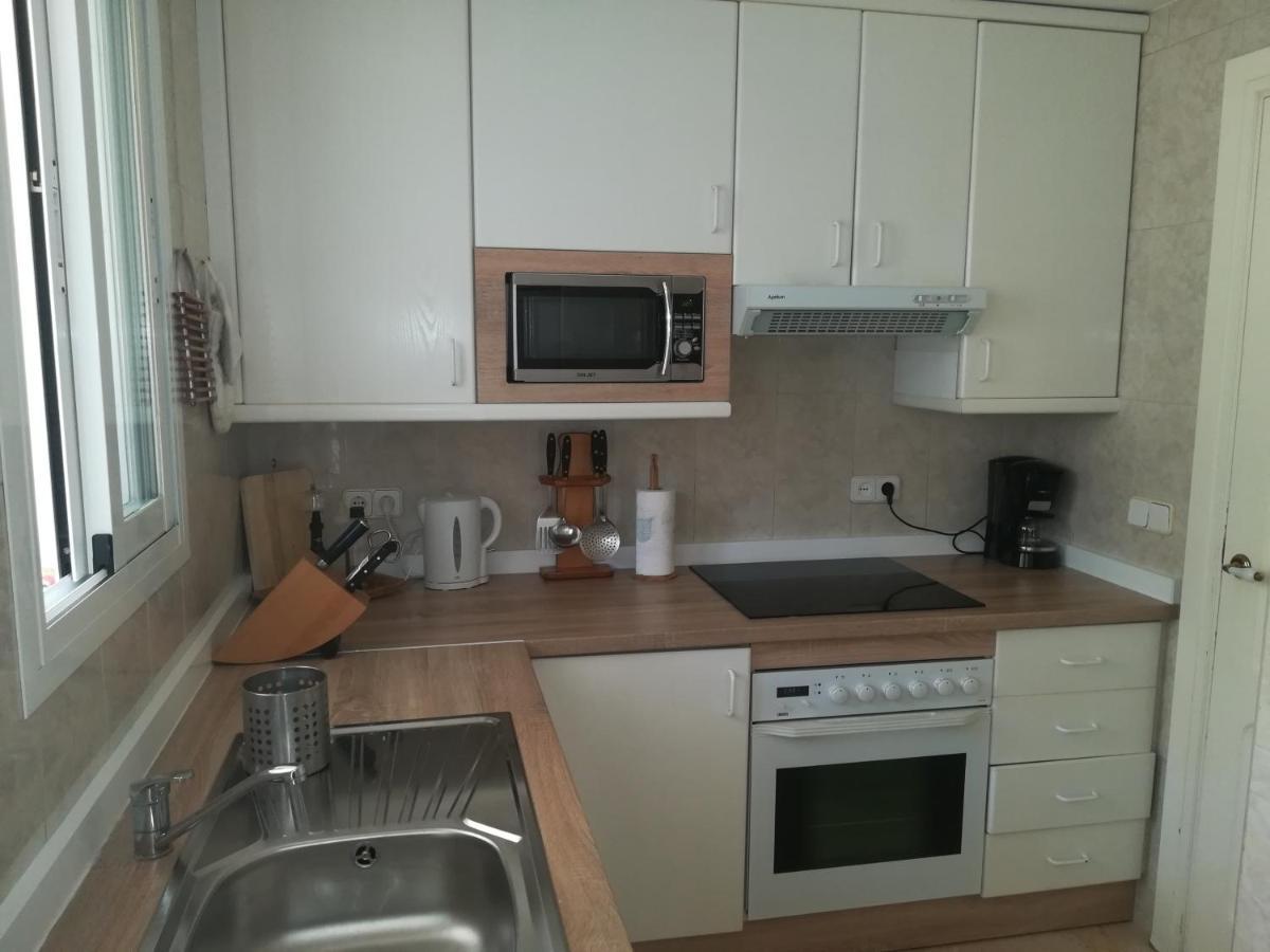 Apartamento La Carihuela - Urb. Eurosol Appartement Torremolinos Buitenkant foto