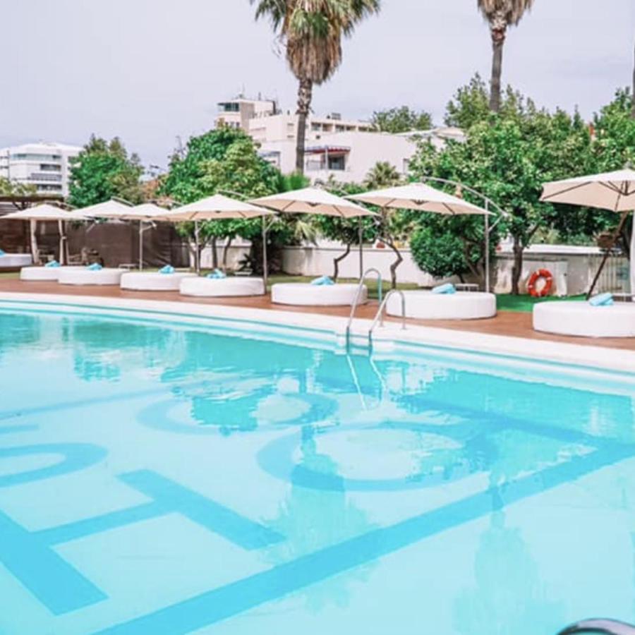 Apartamento La Carihuela - Urb. Eurosol Appartement Torremolinos Buitenkant foto