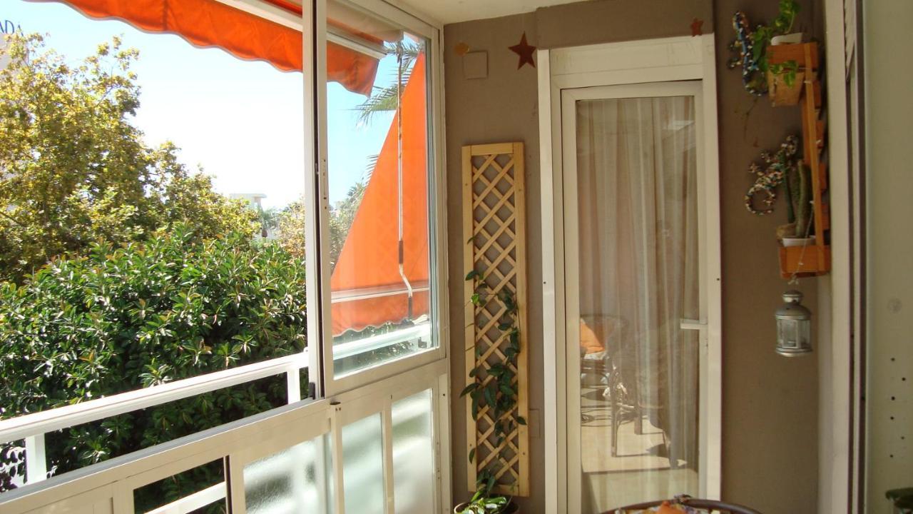 Apartamento La Carihuela - Urb. Eurosol Appartement Torremolinos Buitenkant foto