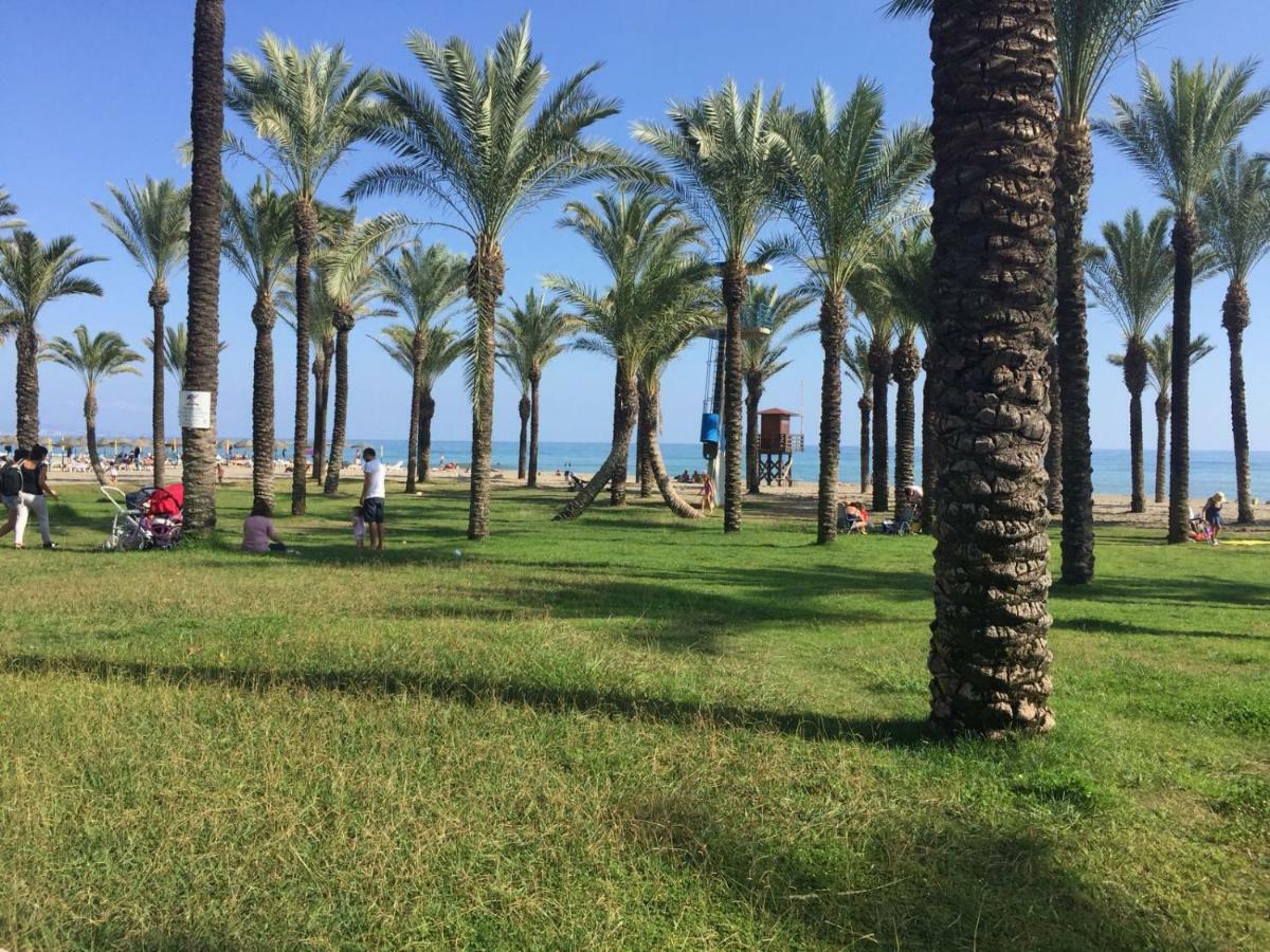 Apartamento La Carihuela - Urb. Eurosol Appartement Torremolinos Buitenkant foto